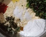 A picture of step 2 of Potato mint bhajiya.