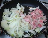 A picture of step 4 of *Easy Sukiyaki-Style Pork, Cabbage, and Tofu*.