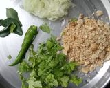 मूंगफली खीरे का रायता (Moongfali kheera raita recipe in Hindi) रेसिपी चरण 2 फोटो