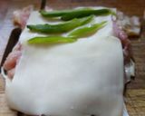 Foto del paso 4 de la receta: Muslo relleno de jamón y queso. #delantaldorado