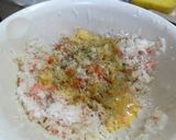 A picture of step 1 of Crab Cakes.