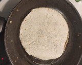 Foto del paso 2 de la receta: Tortilla de patatas con jamón y queso (con tortillas de maíz)