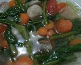 Foto langkah ke 7 dari resep SOp sawi hijau, bakso dll ala mahmud.