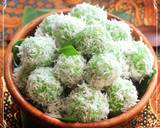 Foto langkah ke 5 dari resep Klepon Ketan Gula Merah Kenyal no Kapur sirih.