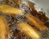 A picture of step 6 of Corndogs.