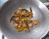 স্পাইসি করলা ভাজা (Spicy karola bhaja in Bengali) রেসিপি ধাপ - 3 ছবি