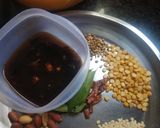 A picture of step 1 of Tamarind rice.