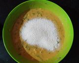 A picture of step 2 of Roti pudla.