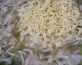 Foto langkah ke 3 dari resep Lontong mie Surabaya.