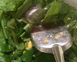 รูปขั้นตอนการทำที่ 4 ของ ใบเหลียงผัดไข่ 🍃🥚