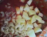 A picture of step 4 of Macaroni Aloo Gravy.