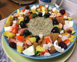 Foto del paso 4 de la receta: Ensalada de quinoa con tomate, pavo, piña, mango, cangrejo, huevo duro y uvas