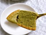 Bánh bông lan yến mạch trà xanh