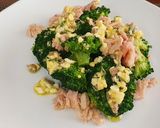Foto del paso 3 de la receta Brécol con bonito y vinagreta de huevo y anchoa