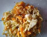 Foto langkah ke 5 dari resep Bakmi goreng tanpa kecap untuk anak.