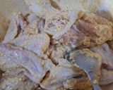 Foto langkah ke 1 dari resep Chicken Buffalo.