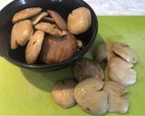 A picture of step 3 of Sambal Jengkol.