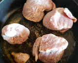 Foto del paso 1 de la receta: Solomillo en salsa de ñoras