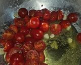 Foto del paso 2 de la receta: Espaguetis con mejillones y tomates cherry