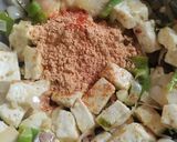 A picture of step 4 of Snack Of Cottage Cheese Tossed In Spicy Red Chilli Sauce (Paneer Starter Dry Chilli Paneer).