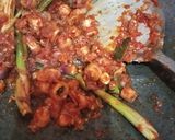 Foto langkah ke 6 dari resep Sambal cumi bawang untuk menu buka puasa.