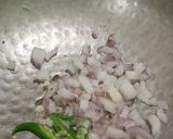 A picture of step 3 of Muli bhurji.