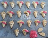 รูปขั้นตอนการทำที่ 4 ของ คุกกี้เยอรมันรูปหนู/Rat German Cookies