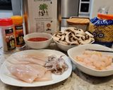 Foto del paso 1 de la receta Fideuá de chipirones, champiñones y gambas
