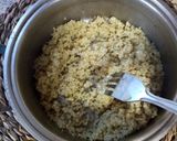Foto del paso 2 de la receta: Revuelto de quinoa con gulas y espárragos verde en conserva