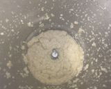 Foto del paso 2 de la receta: Pan de coliflor/ masa de pizza BLW o BLISS
