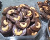 Foto langkah ke 10 dari resep Choco Cookies (With Mete).