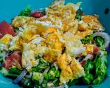 Foto del paso 2 de la receta: ENSALADA De Tomate🍅 Lechuga y Cebolla🌰...!