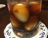 A picture of step 4 of California Farm No Peel Pickled Eggs.