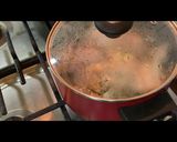 A picture of step 2 of Zaffrani Mutton Pulao.