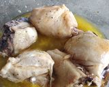 Foto del paso 3 de la receta: Muslo de pollo asado a la miel (En microondas)
