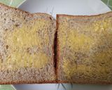 Foto langkah ke 1 dari resep Sandwich gandum simpel.
