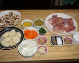A picture of step 1 of Braised Chicken Thighs with Mushrooms and Peas (Jon Style).