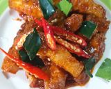 รูปขั้นตอนการทำที่ 4 ของ สามชั้นผัดกะปิ (สูตรคุณยาย)