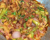 A picture of step 9 of Parwal do Pyaza.