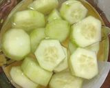 Foto del paso 3 de la receta: Jugo de piña/pepino (alheniel 👌🏽)
