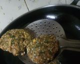 A picture of step 5 of Keerai badai(spinach dal vada).