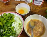 รูปขั้นตอนการทำที่ 1 ของ สุกี้แห้งอกไก่หมัก