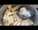Foto langkah ke 1 dari resep Gethuk lindri tanpa cetakan.