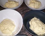 A picture of step 2 of Unicorn Tie Dye Cake.