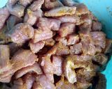 A picture of step 1 of Beef wraps.