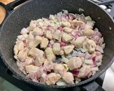 Une image de l'étape 9 de Tajine de poulet aux légumes et pruneaux.