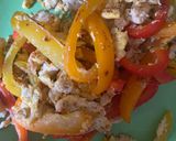 Foto del paso 4 de la receta: Huevo con pimientos deliciosos y saludable