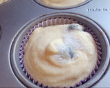 Foto del paso 6 de la receta: Magdalenas de arándanos y mascarpone con amaretto