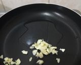 Foto langkah ke 5 dari resep Pakcoy Sosis Saus Tiram.