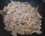 Foto del paso 2 de la receta: Macarrones con Setas y puerco